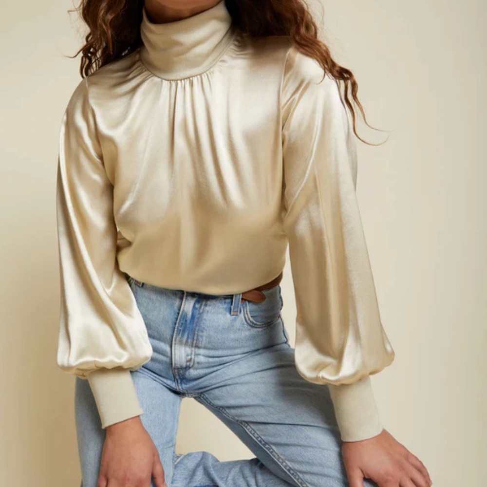 Nation LTD Anne Feminine Turtleneck - Picture 1 of 5